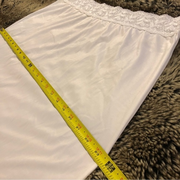 Vassarette slip, white knee length, stretchy with a 10” side slip & lace waist - Picture 6 of 10